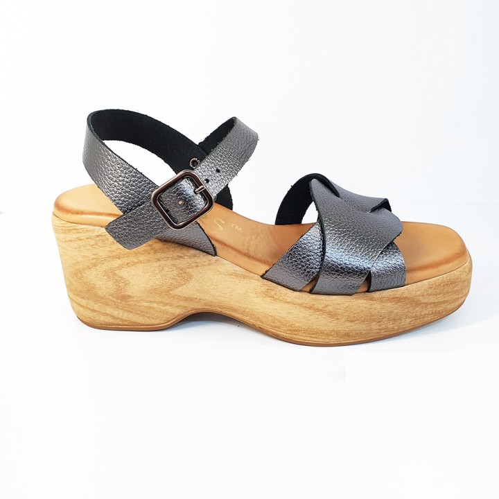 Sandalia plataforma piel