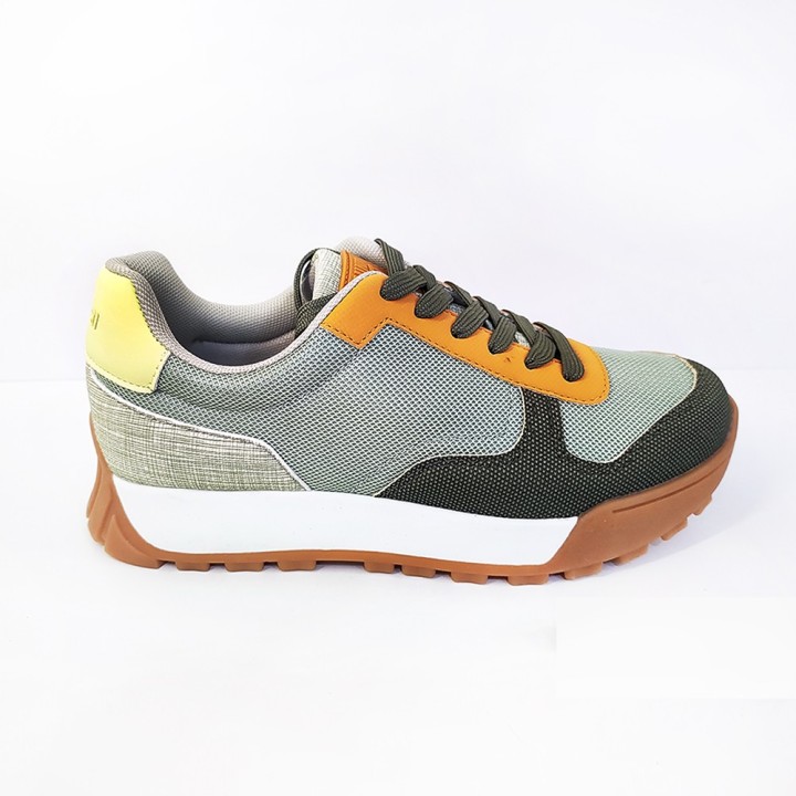 Zapatillas de mujer combinadas